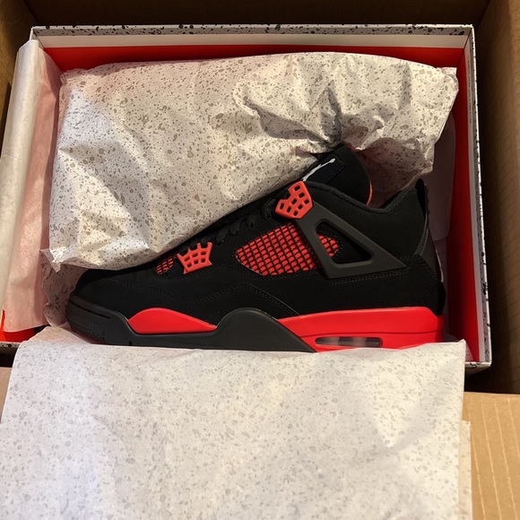 JORDAN RETRO 4RED THUNDER